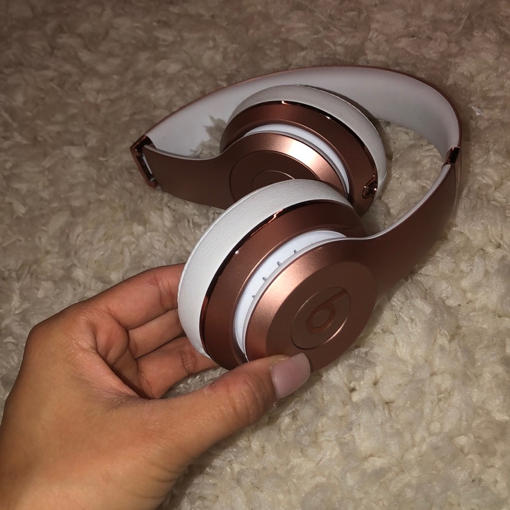 Solo3 wireless BEATS- rose gold